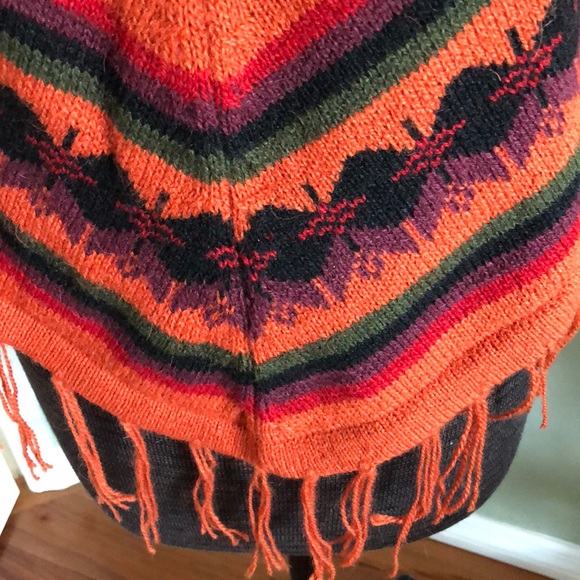 Alpaca poncho new without tags - Picture 2 of 5